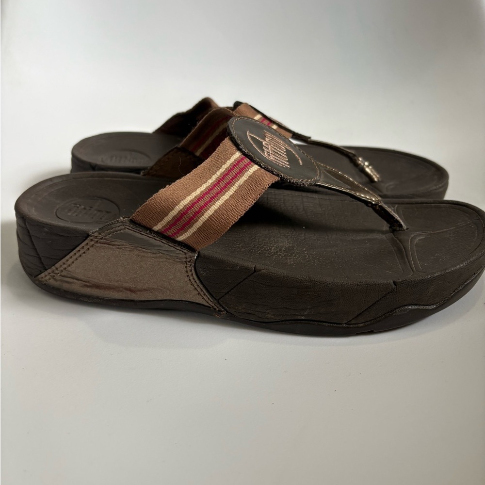 FitFlop Walkstar brown slide thong wedge sandals size 37